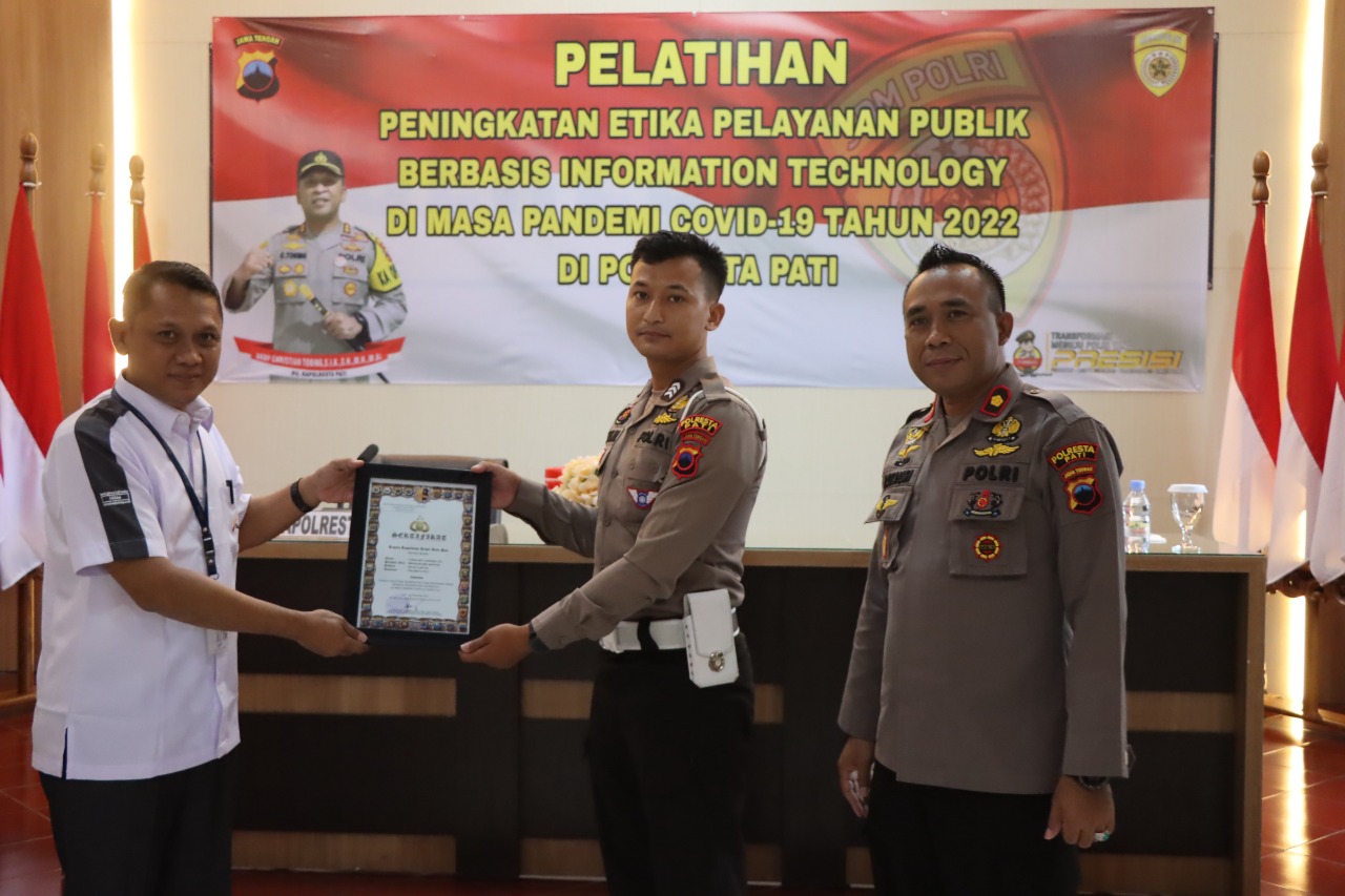 Pelatihan 